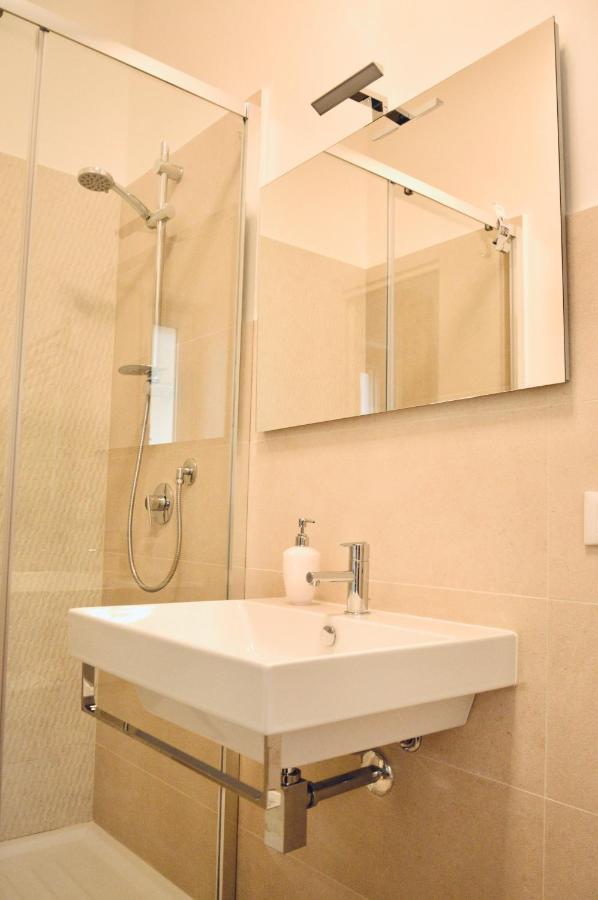 Casa Lighea Mondello - 200 Mt Dalla Spiaggia ภายนอก รูปภาพ